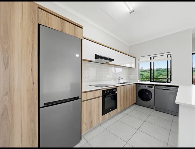2 BEDROOM APARTMENT TO LET IN BALLITO CENTRAL